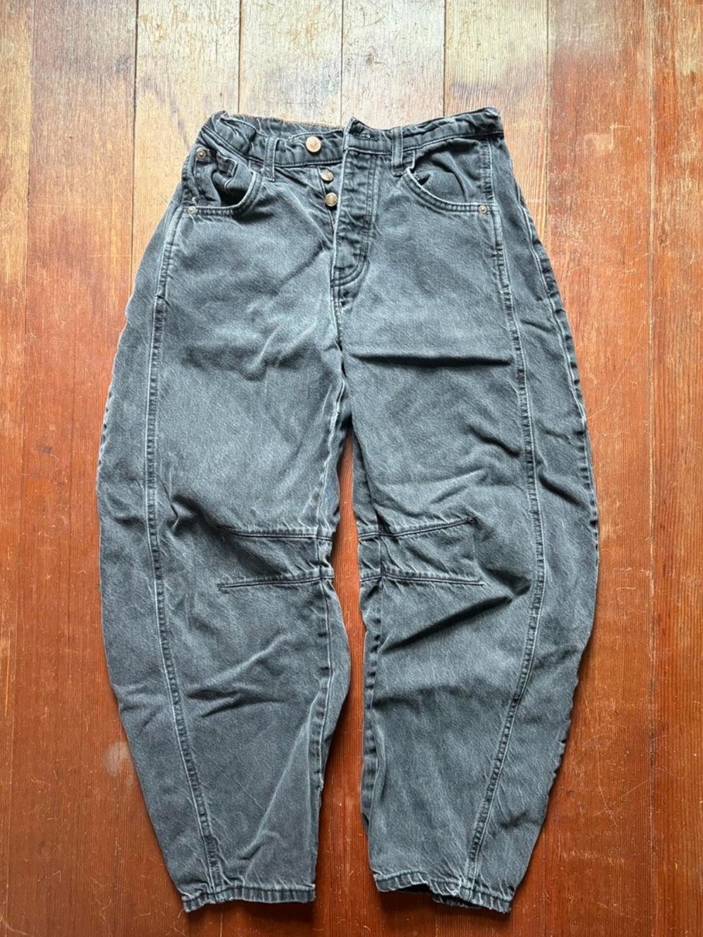 Free People Barrel Jeans 24